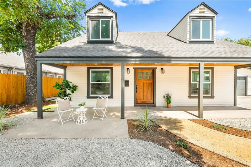 627 E Villa Street, Pasadena, CA 91101