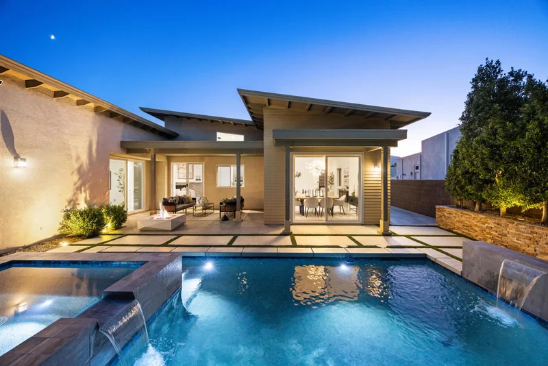 562 Skylar Lane, Palm Springs, CA 92262