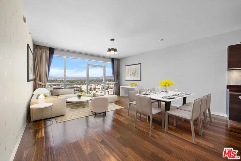 3785 Wilshire Boulevard 1709 photo 2