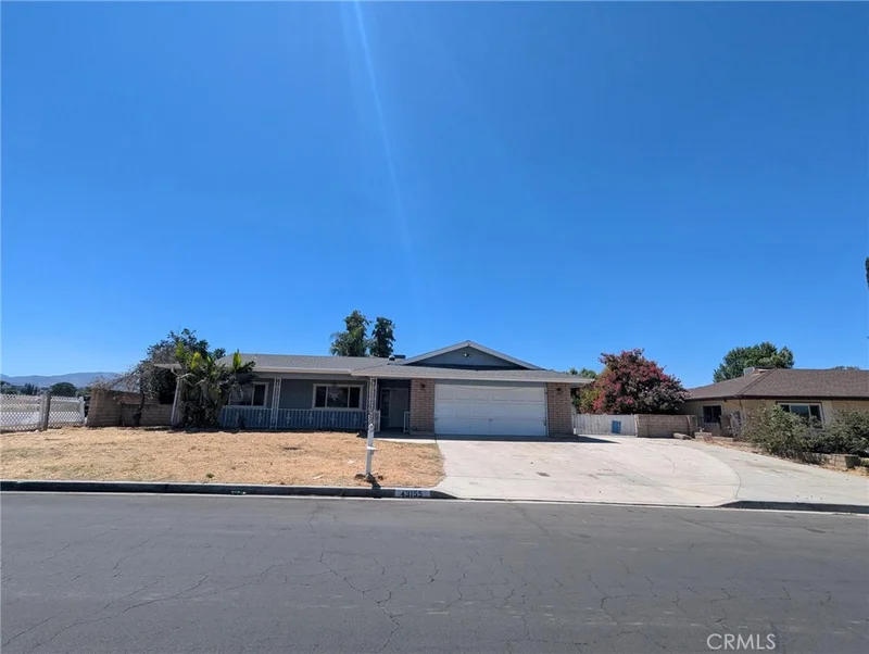 43155 Charlton Avenue, Hemet, CA 92544