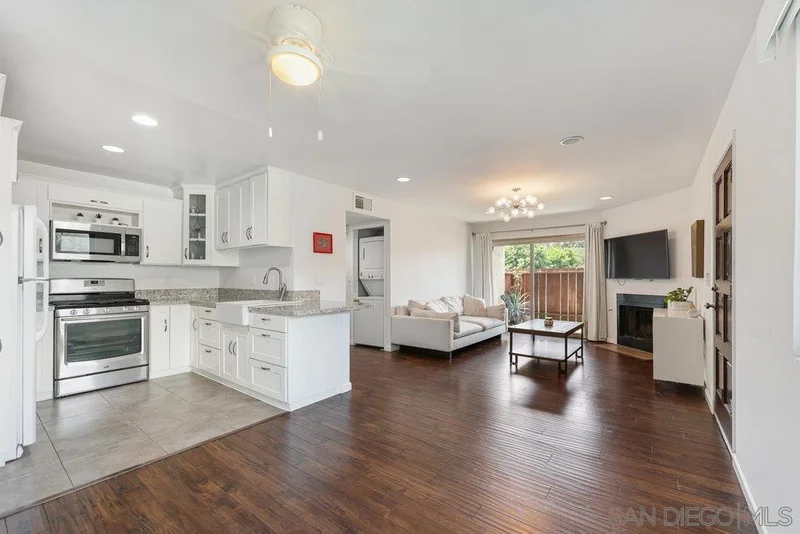 859 Tamayo Dr 1, Chula Vista, CA 91910