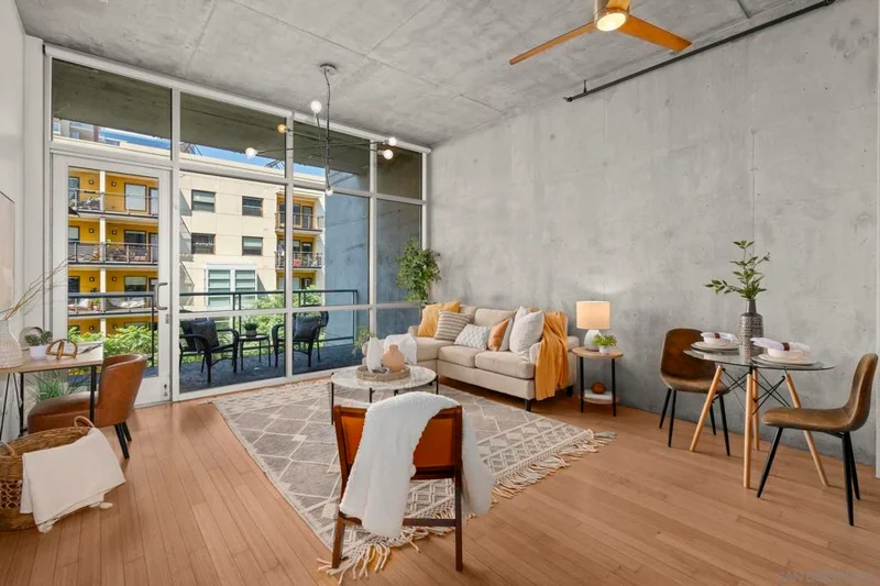 1025 Island Ave 407, San Diego, CA 92101