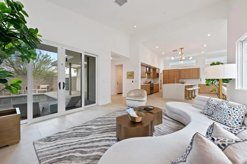 781 Fountain Drive, Palm Springs, CA 92262