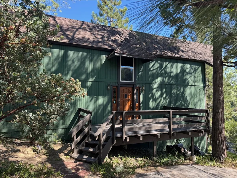 27407 Alpen Drive, Lake Arrowhead, CA 92352