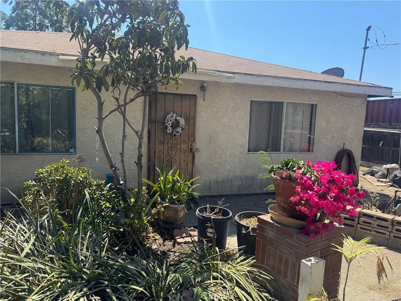 12438 Correnti Street, Pacoima, CA 91331