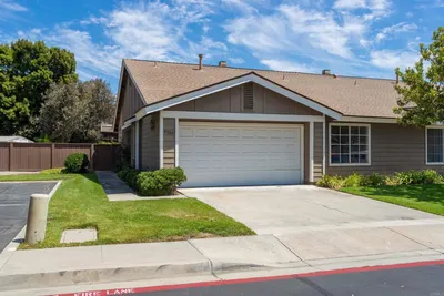 4526 Hartford Place