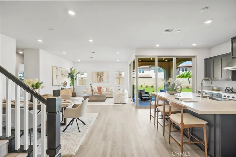 125 Measure, Irvine, CA 92618