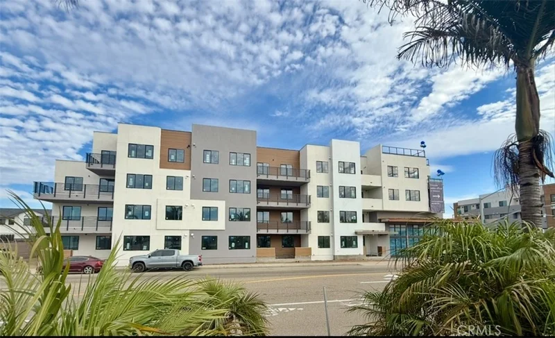 451 Grand Avenue W 212, Grover Beach, CA 93433
