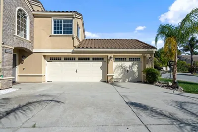 16935 Pine Way photo 2