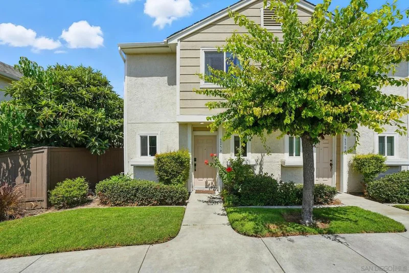 2256 Kings View Circle, Spring Valley, CA 91977