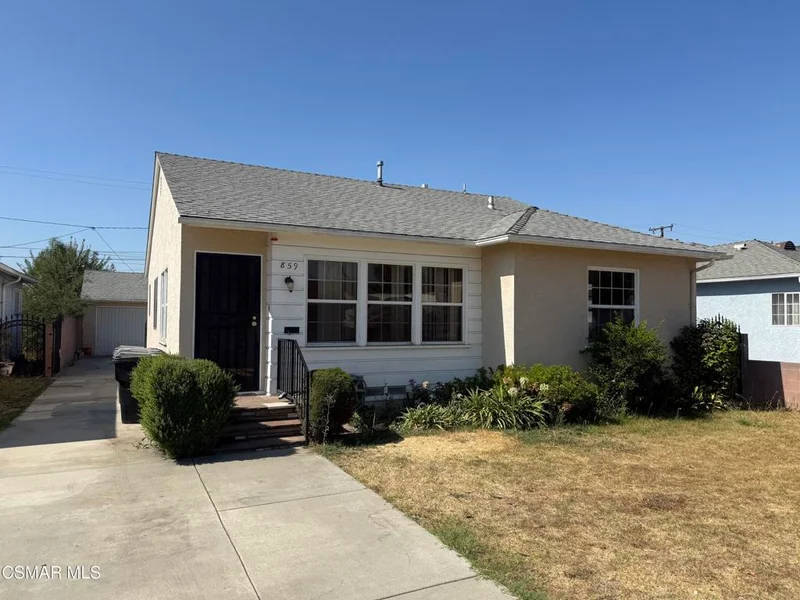 859 W Carmelita Avenue, Montebello, CA 90640
