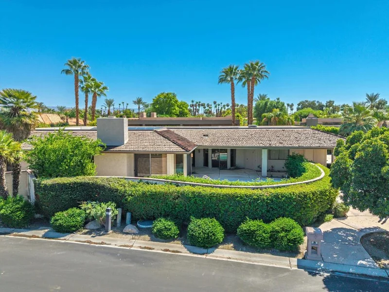 62 Dartmouth Drive, Rancho Mirage, CA 92270