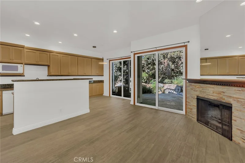 3021 Croyden Bay 97, Costa Mesa, CA 92626