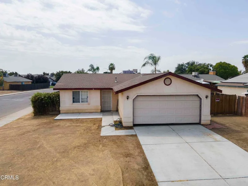 4203 Noella Road, Bakersfield, CA 93313