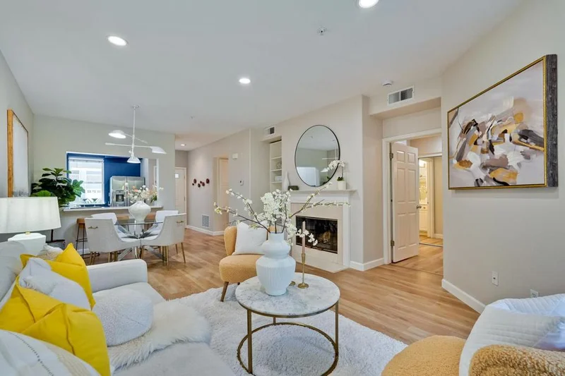 903 Sunrose Terrace 103, Sunnyvale, CA 94086