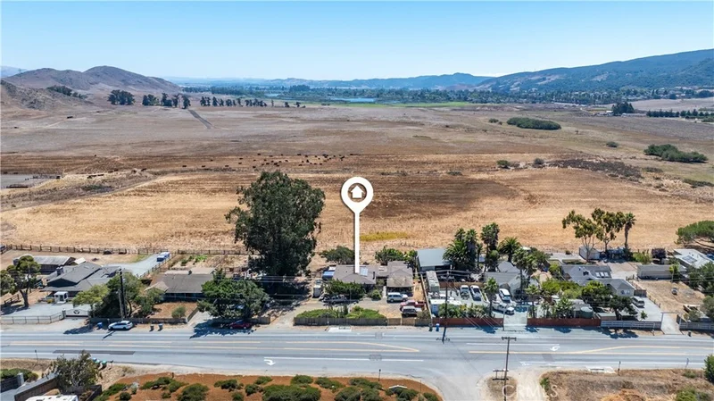 893 W Foothill Boulevard, San Luis Obispo, CA 93405