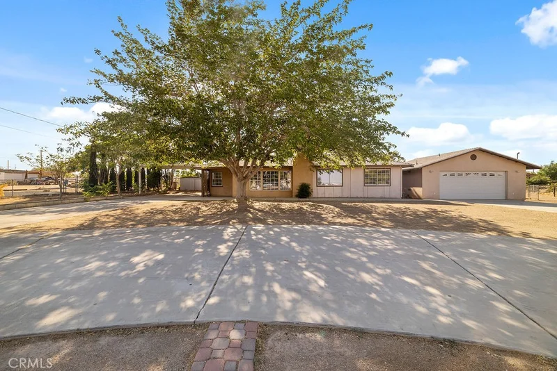 10264 4th Avenue, Hesperia, CA 92345