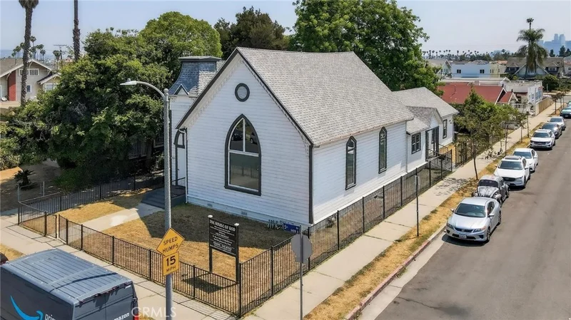 3425 W 15th Street photo 2