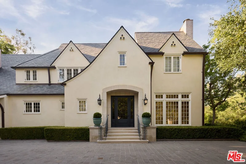 10301 Strathmore Drive, Los Angeles, CA 90024