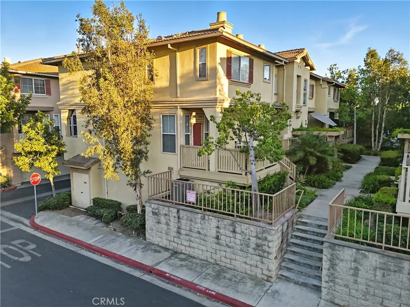 423 W Summerfield Circle, Anaheim, CA 92802