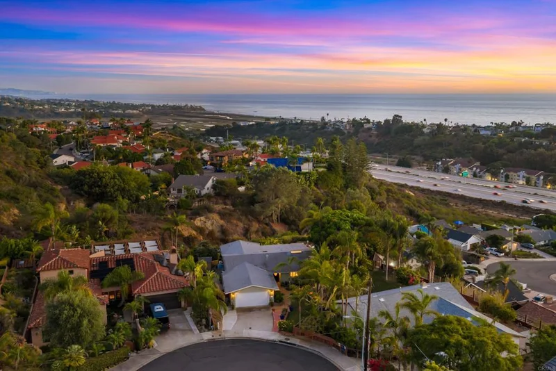 1005 Hurstdale Avenue, Cardiff By The Sea, CA 92007