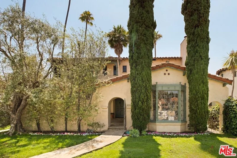 6300 Lindenhurst Avenue, Los Angeles, CA 90048