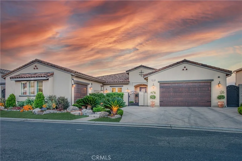 2480 E Course View Way, Fresno, CA 93730