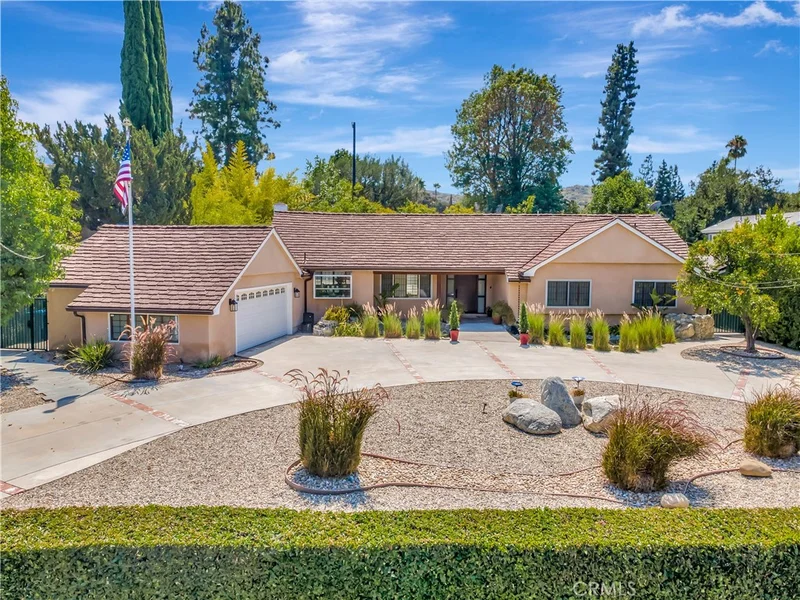 4532 Del Moreno Drive, Woodland Hills, CA 91364