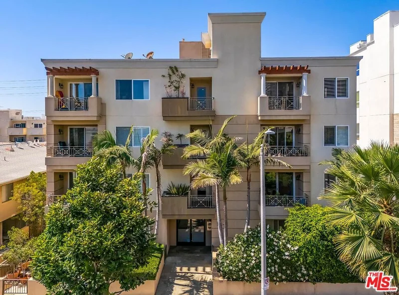 1241 S Westgate Avenue 203, Los Angeles, CA 90025