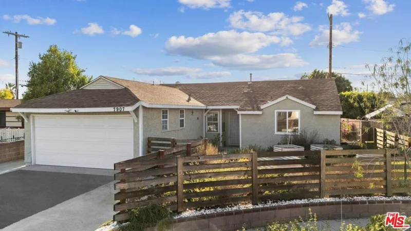 7907 Klump Avenue, Sun Valley, CA 91352