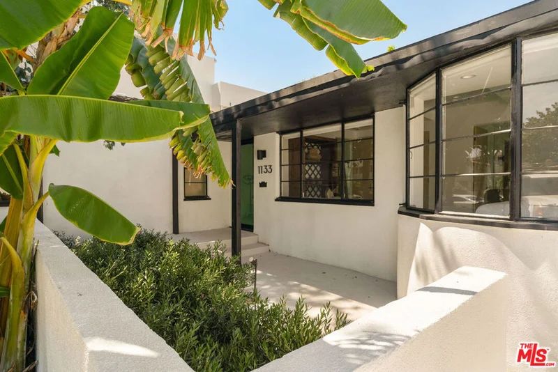 1133 S Cochran Avenue, Los Angeles, CA 90019