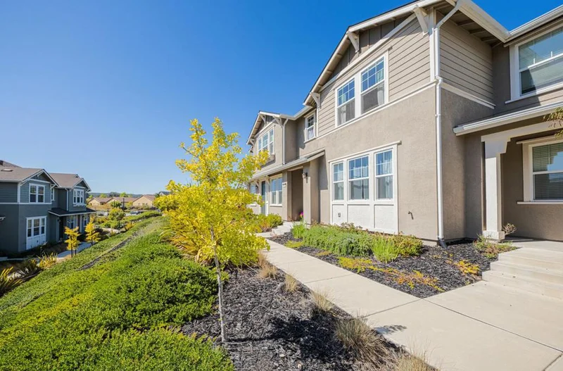 18669 Mcclellan Circle, Marina, CA 93933