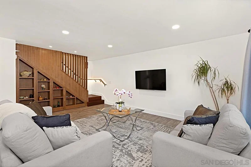 4146 Camino Ticino, San Diego, CA 92122