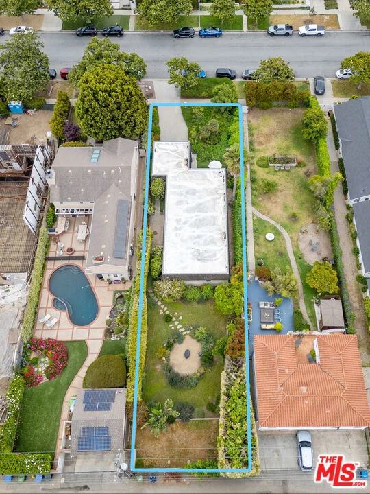 227 Alta Avenue, Santa Monica, CA 90402