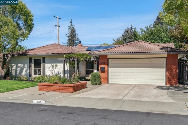 632 Wintergreen Ln, Walnut Creek, CA 94598
