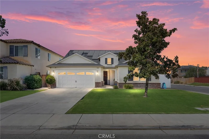 10316 Sharktooth Peak Drive, Bakersfield, CA 93311