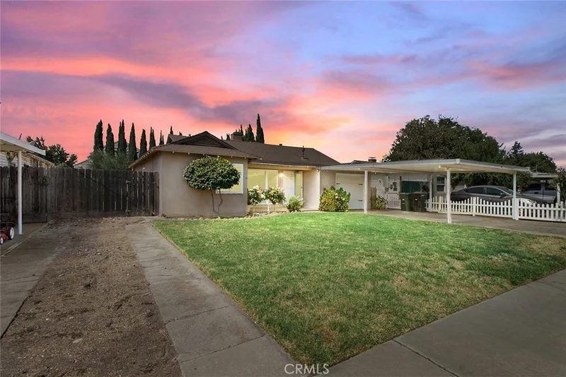 230 S Lee Avenue, Oakdale, CA 95361