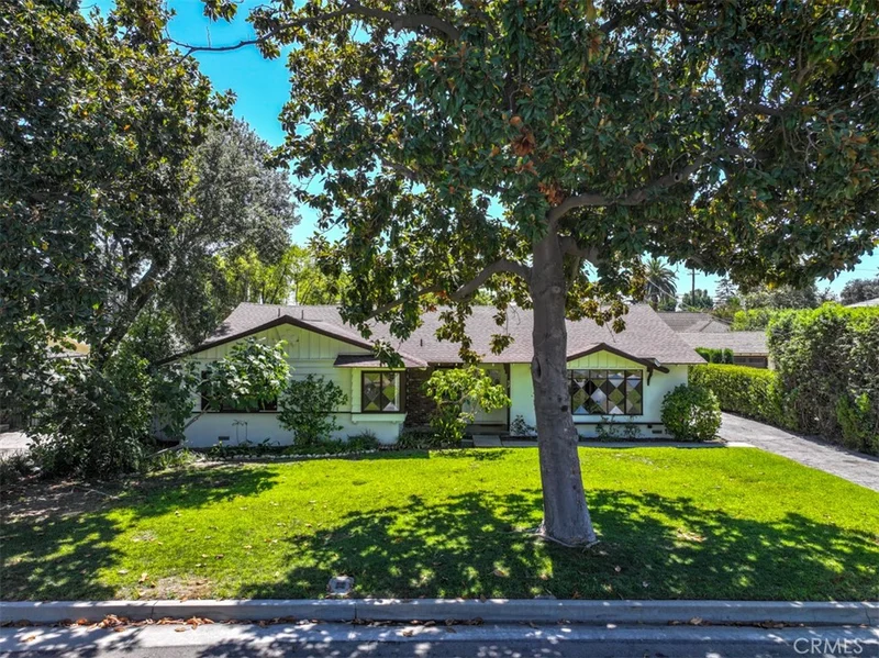 52 W Arthur Avenue, Arcadia, CA 91007