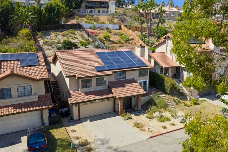 10030 Carissa Ln, Spring Valley, CA 91977