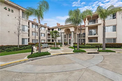 435 S Anaheim Hills Road photo 2