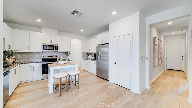 27216 Ukuele Circle, Menifee, CA 92586