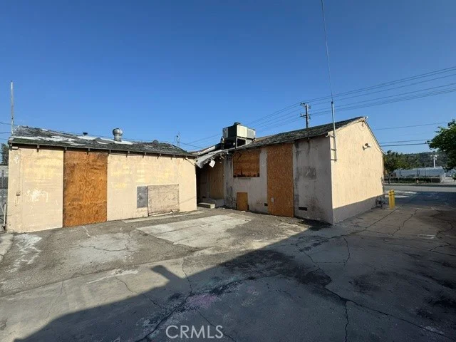 Photo 2 of 15937 Amar Road