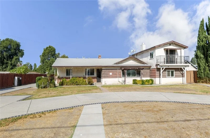 1123 S Walnut Avenue, West Covina, CA 91790