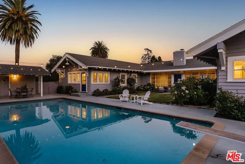 301 E Virginia Terrace, Santa Paula, CA 93060
