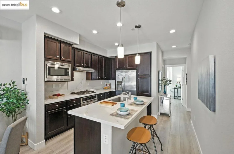 3014 Santa Clara Ave, El Cerrito, CA 94530