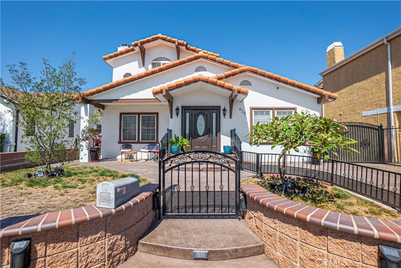625 E Bonds Street, Carson, CA 90745