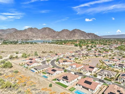 80335 Segovia View Way photo 2