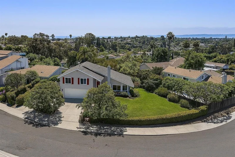 4635 Pauling Avenue, San Diego, CA 92122