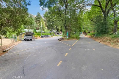 39065 Oak Glen Road photo 2