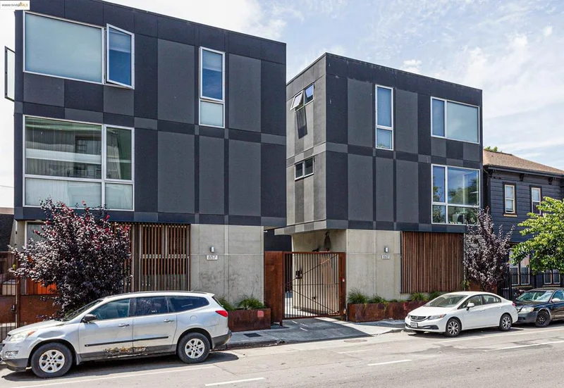 861 W Grand Ave, Oakland, CA 94607